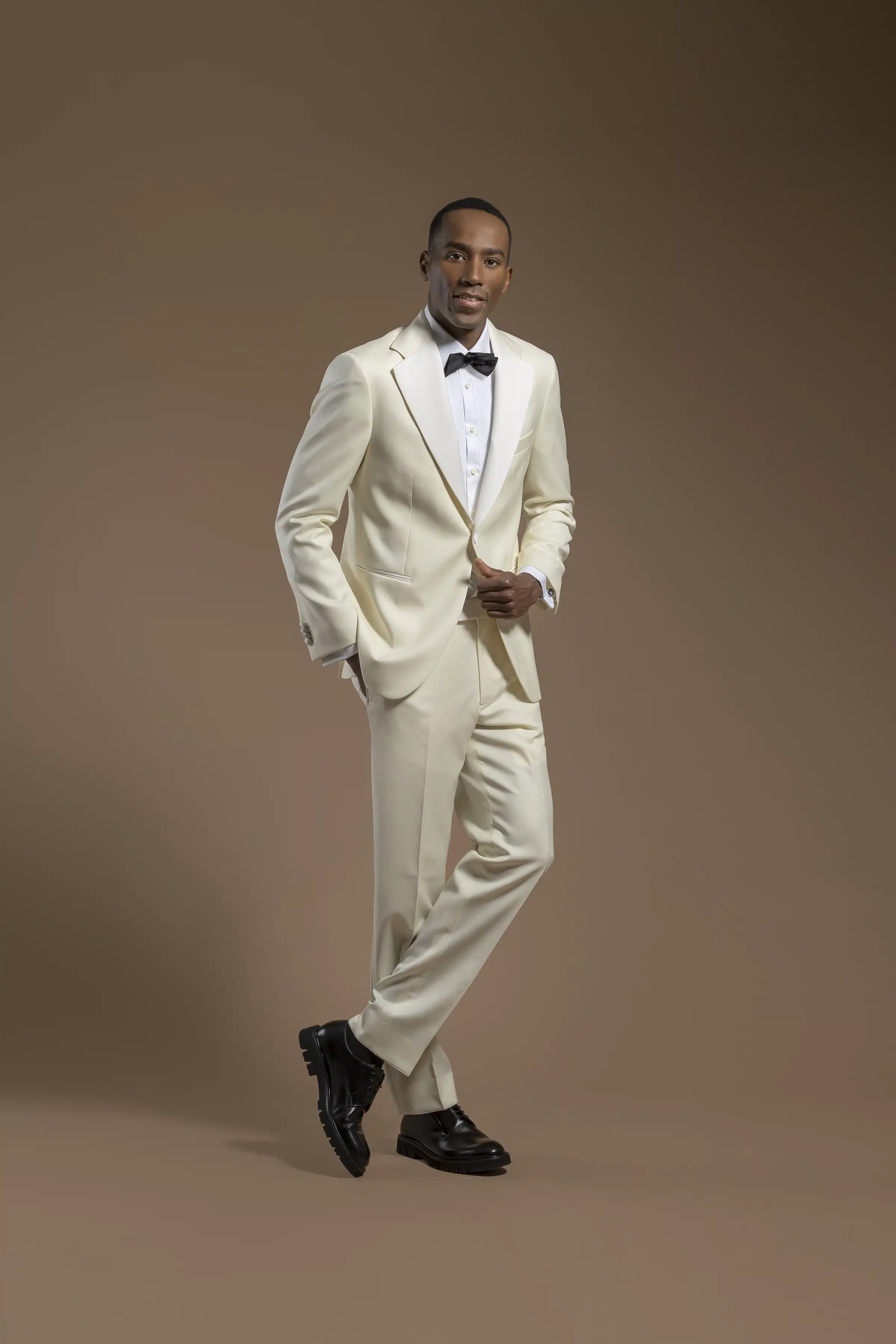 Votre Maître Tailleur Italien à Lyon pour vos costumes sur mesure en tissus Scabal 9 Festival_853259